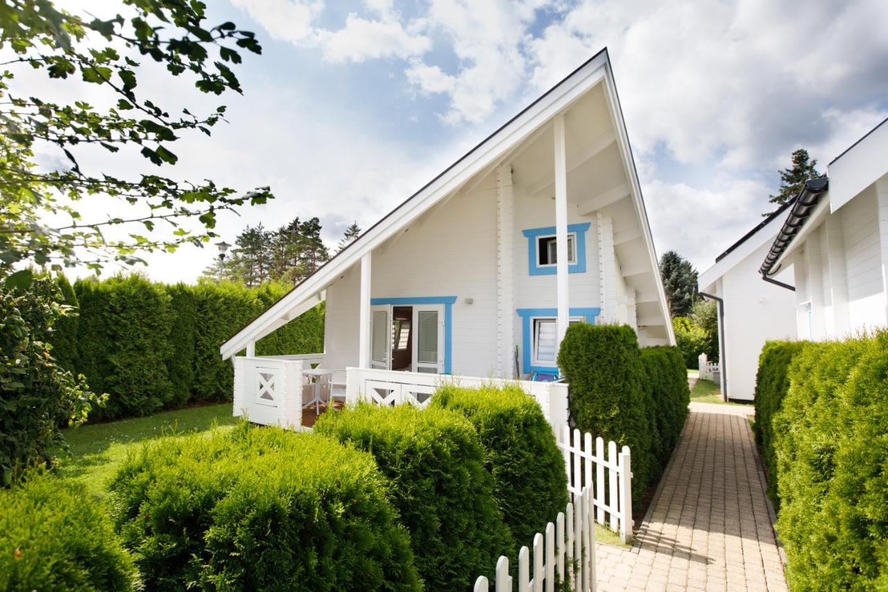 Collins Beach Ustronie Morskie Exterior photo